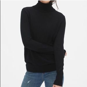 Gap 100% Merino Wool Turtleneck